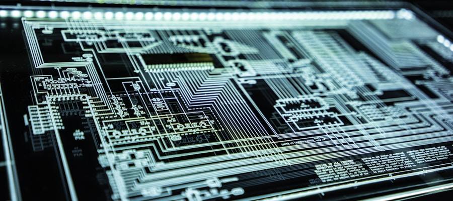 Cybersécurité en Bretagne - écran avec données numériques